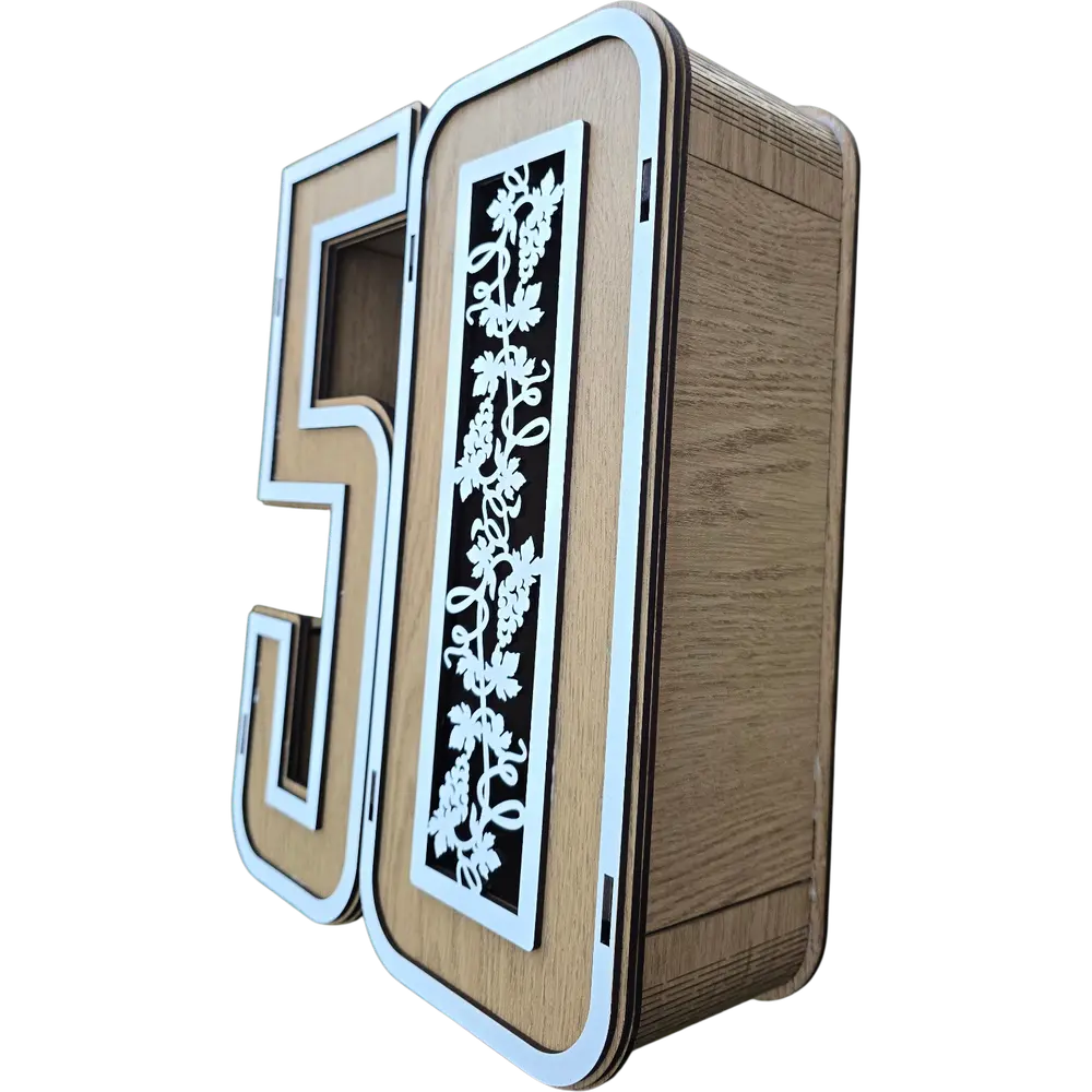 Personalizovana kutija za vino u obliku broja 50  za vino 